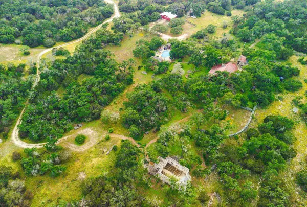 00000 Oakwood LOOP, Wimberley, TX 78676