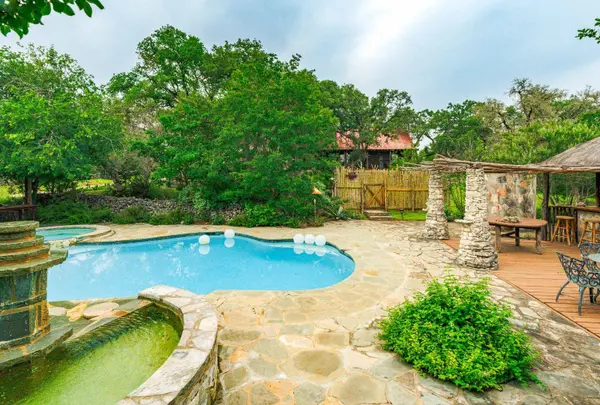 00000 Oakwood LOOP, Wimberley, TX 78676