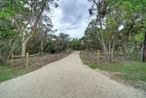 000 Jim Bridger Drive, Austin, TX 78737