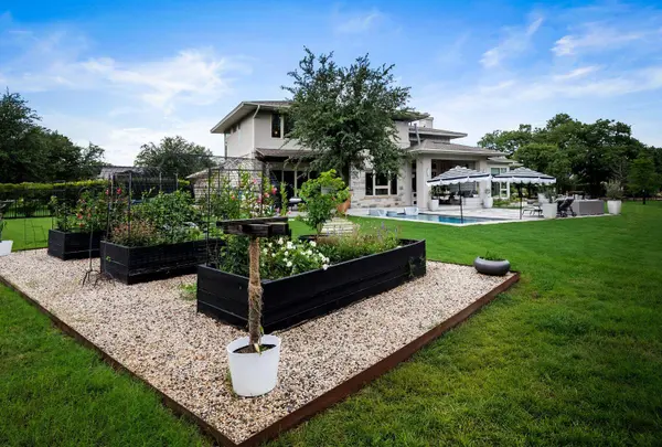 495 Bunker Ranch BLVD, Dripping Springs, TX 78620