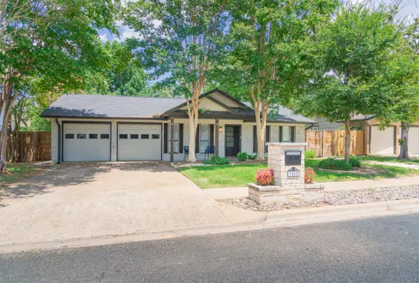 7002 Whispering Oaks DR, Austin, TX 78745