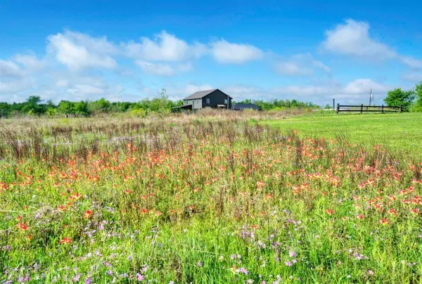 4201 County Road 463, Elgin, TX 78621