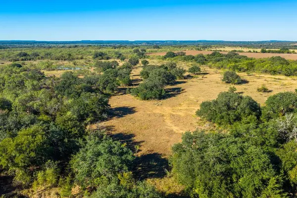 00 CR 192, Comanche, TX 76442
