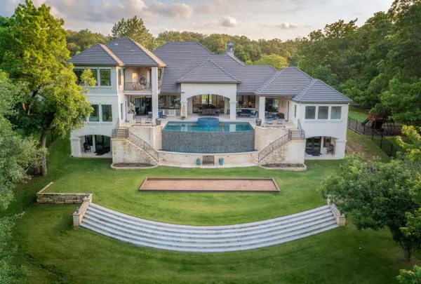2918 Demona Dr, Austin, TX 78733-1680