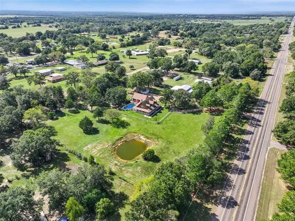 151 Fm 27 W, Fairfield, TX 75840