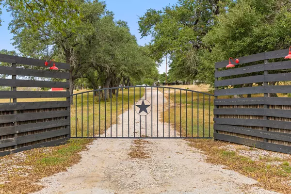 Johnson City, TX 78636-5438,214 Edmonds Ave