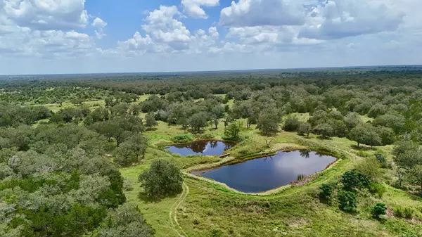 178 Freytag, Smithville, TX 78957-2164