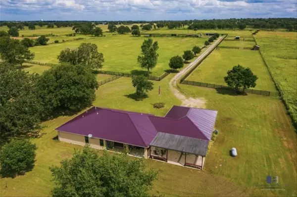 4185 Highway 290 E, Paige, TX 78659