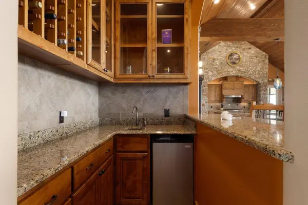 2810 Bridlewood Ranches Dr., San Marcos, TX 78666