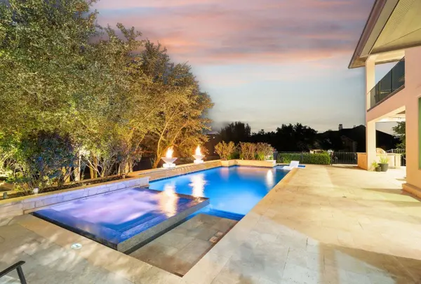 98 Tempranillo Way, Lakeway, TX 78738-1253