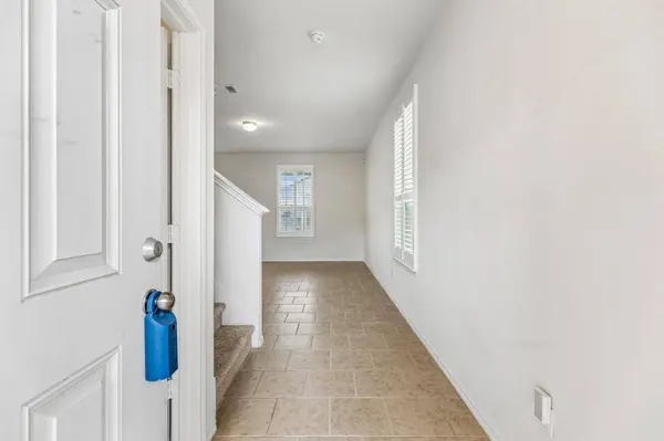 2601 Chandler Creek BLVD #18, Round Rock, TX 78665