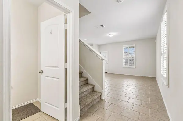 2601 Chandler Creek BLVD #18, Round Rock, TX 78665