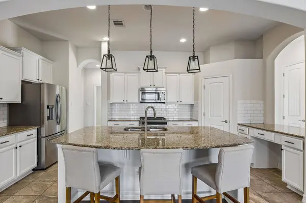 3308 Mendips LN, Pflugerville, TX 78660