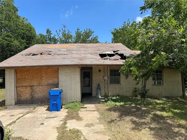 506 Forest CT