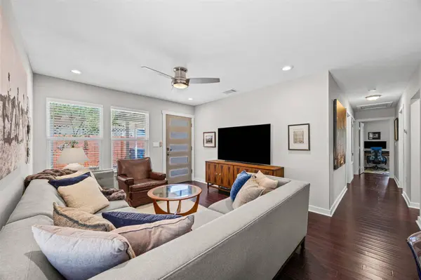 1400 Westmoor DR, Austin, TX 78723