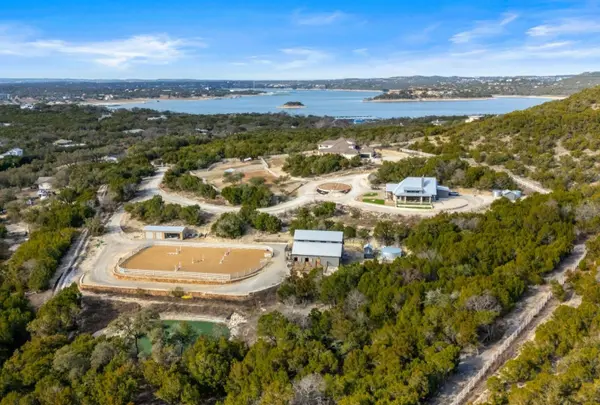 15608 Mary St, Volente, TX 78641-5978