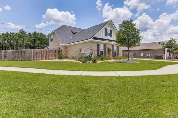 6044 Huntington Creek Blvd, Pensacola, FL 32526