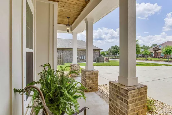 6044 Huntington Creek Blvd, Pensacola, FL 32526