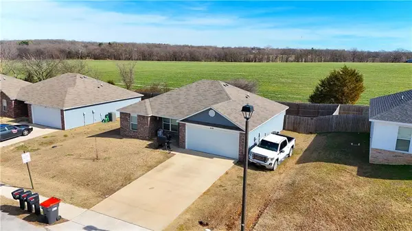 210 Cherry St, Lincoln, AR 72744