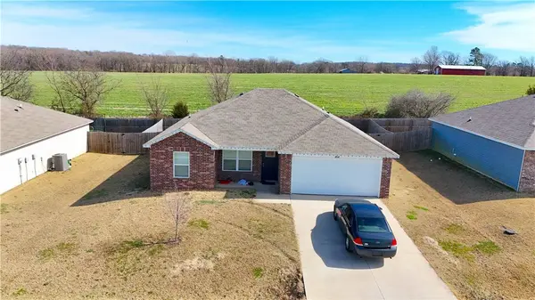 212 Cherry St, Lincoln, AR 72744