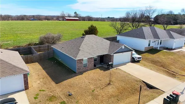210 Cherry St, Lincoln, AR 72744