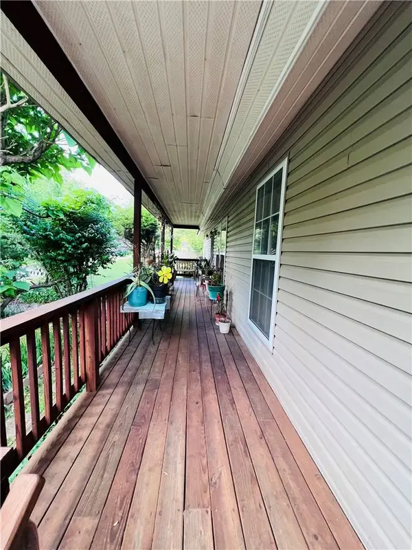 671 Ray Ave, Fayetteville, AR 72701