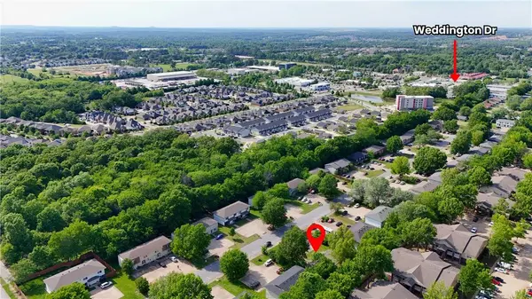 540-546 Betty Jo Dr, Fayetteville, AR 72701