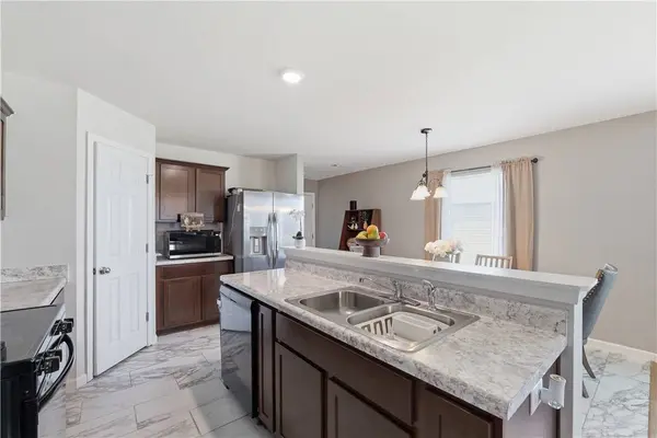 1801 E Annette Dr, Siloam Springs, AR 72761