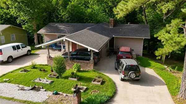4 Cummings Ln, Bella Vista, AR 72715