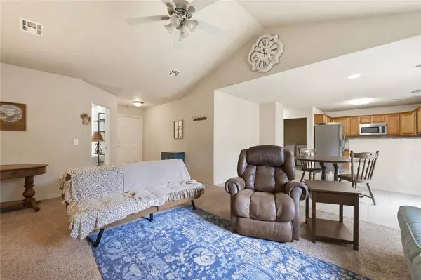 4 Doon Ln, Bella Vista, AR 72715