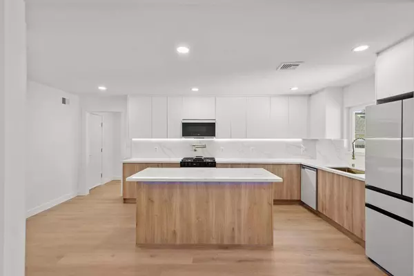 3605 Las Pasas WAY, Sacramento, CA 95864