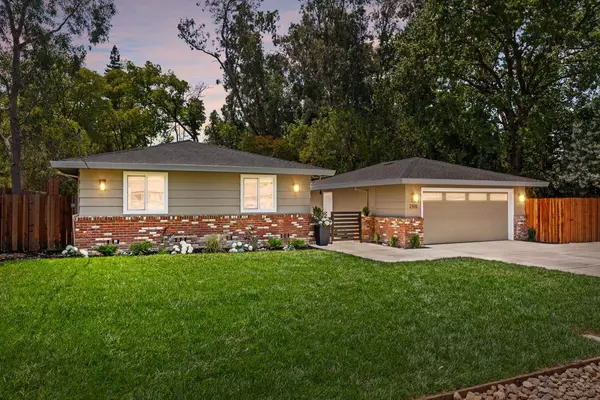 2910 Joseph AVE, Sacramento, CA 95864