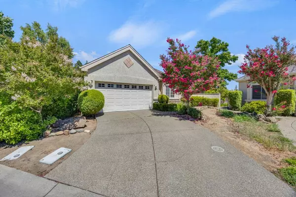 5127 Walnut Pointe LN, Carmichael, CA 95608