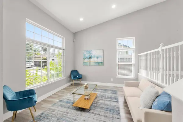 8922 Marlayana CT, Elk Grove, CA 95758