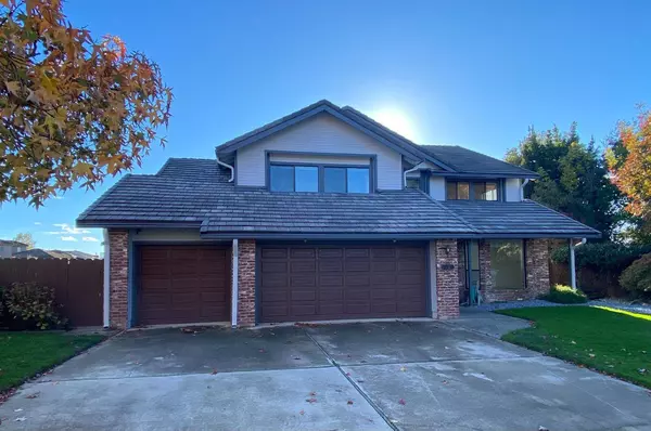 736 Shoreside DR, Sacramento, CA 95831