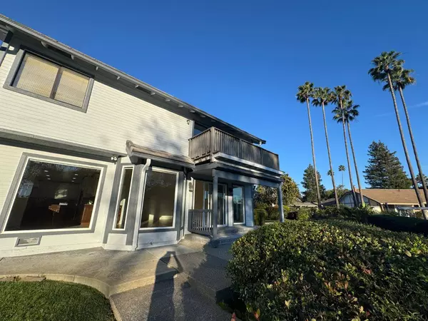 736 Shoreside DR, Sacramento, CA 95831