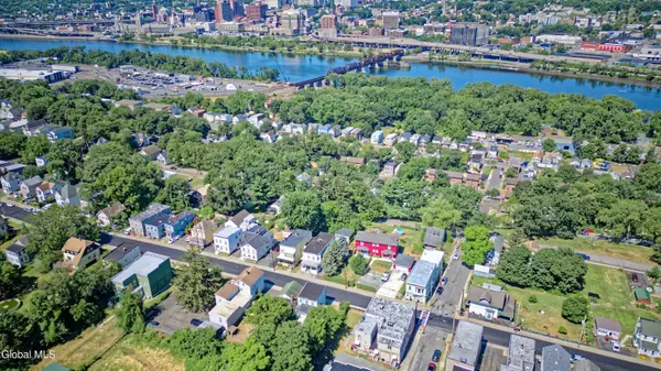 1496-1498 3rd Street, Rensselaer, NY 12144