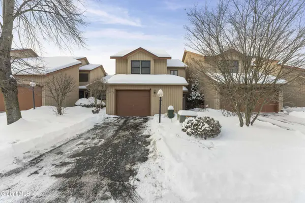 216 Harvard Road, Colonie, NY 12189