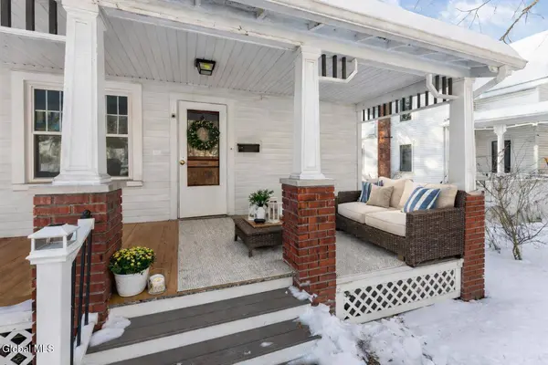 40 Brunswick Road, Troy, NY 12180