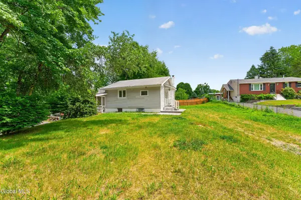 78 Tollgate Road, Sand Lake, NY 12018