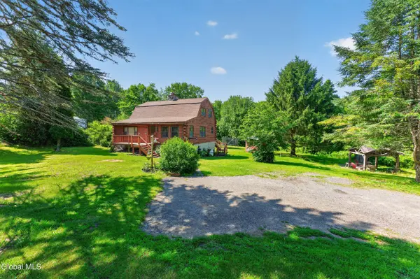 1333 Blue Factory Hill Road, Grafton, NY 12052