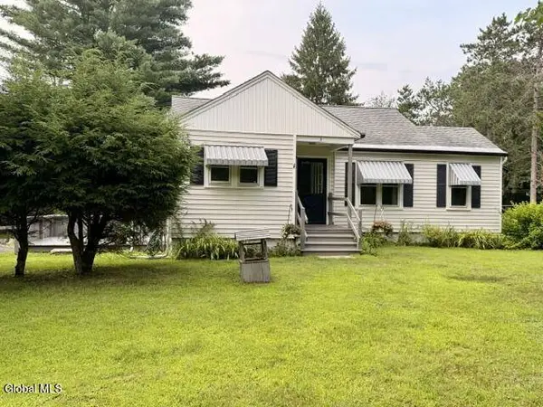 53 Burden Lake Road, East Greenbush, NY 12061