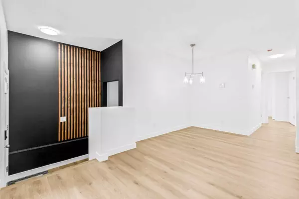 83 Deerview WAY SE, Calgary, AB T2J 6B4