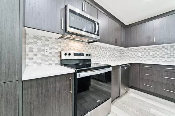 43 Cityside TER NE, Calgary, AB T3N 1H8