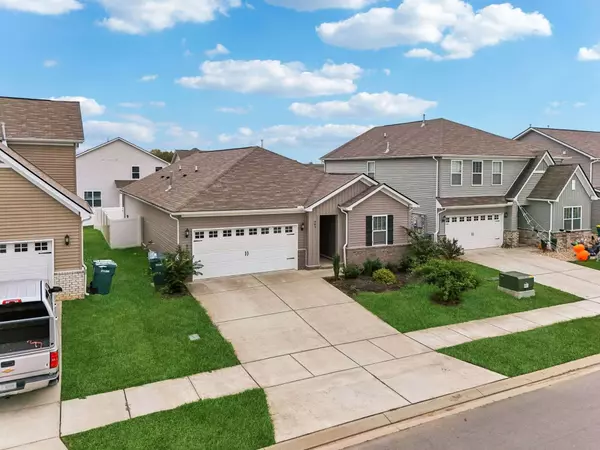 403 Wind Dance Dr, Lebanon, TN 37087