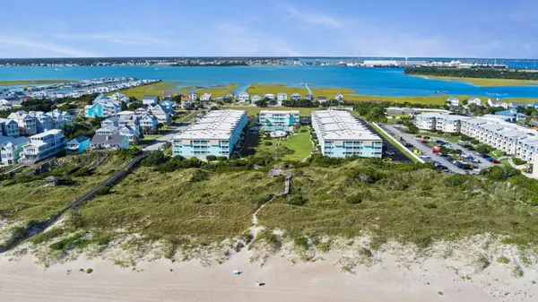 Mortgage Applications Rise as Rates Ease: What Crystal Coast Homebuyers and Sellers Should Know