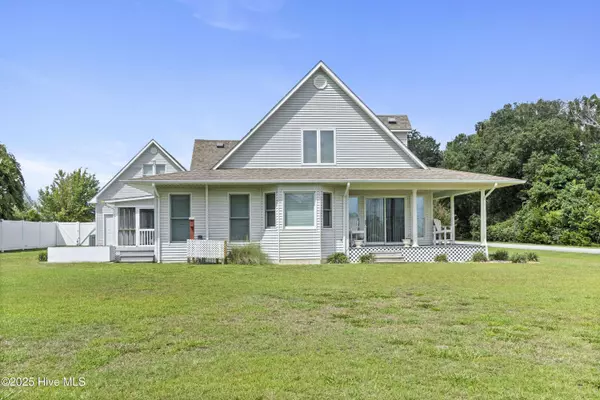 101 Egret CT, Newport, NC 28570