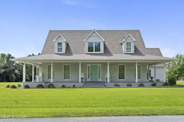 101 Egret CT, Newport, NC 28570