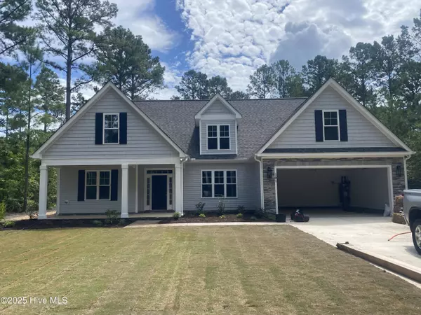 122 Lowery LN, Swansboro, NC 28584