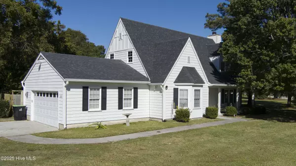 1223 Creek RD, Morehead City, NC 28557